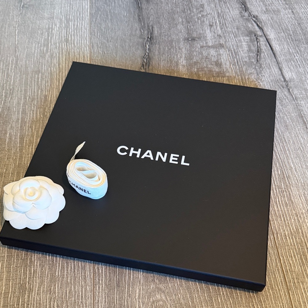 CHANEL Black Box and camellia flower for scarf